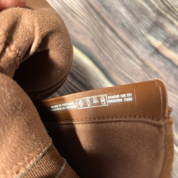 Clarks Womens Aveleigh Boot Dark Tan Leather Boots Womens Size 11 M New - Picture 8 of 12